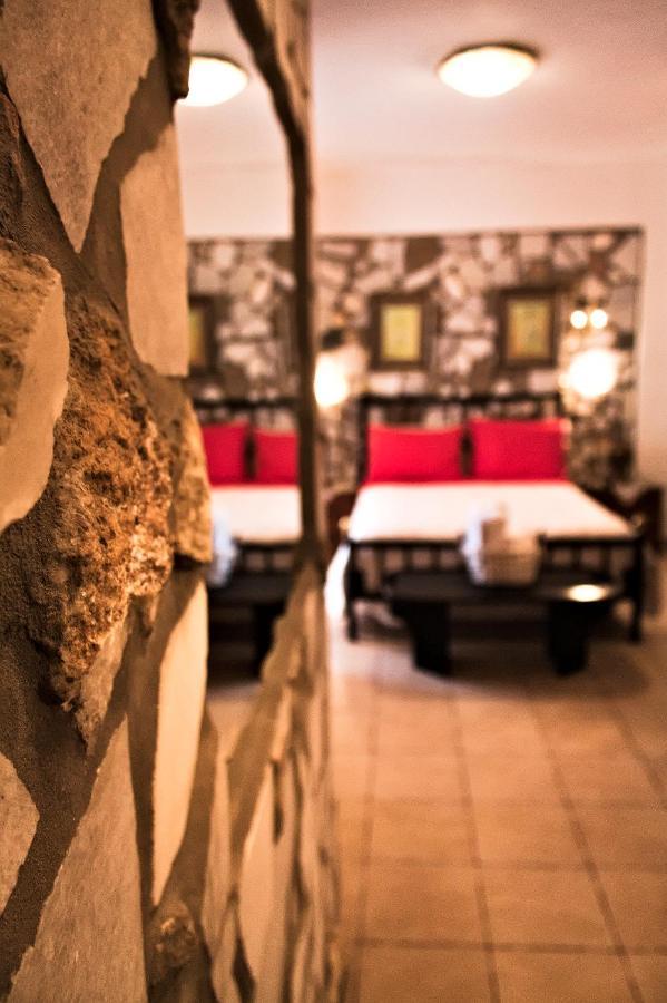 Pasas Castle - Unique Luxury Apartments Naxos City エクステリア 写真